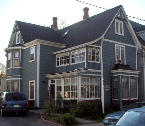 Showing south east elevation; City of Charlottetown, Natalie Munn, 2007