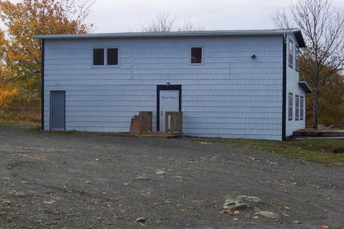Side facade, Geehan Building, showing public entrance to tavern and parking lot.  Photo taken October 2006.; Kim Barnes/ HFNL 2007