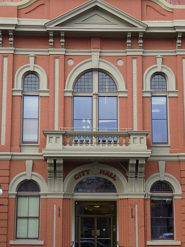 General view of Victoria City Hall, showing architectural elements that convey the rich variety of forms, textures and ornamentation that characterise the Second Empire style, 2011.; Parks Canada Agency / Agence Parcs Canada, Andrew Waldron, 2011.