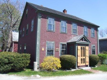 Front and north elevation, Patrick McDonough House, Shelburne, Nova Scotia, 2007.
; Heritage Division, NS Dept. of Tourism, Culture and Heritage, 2007.