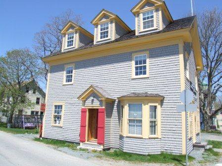 West elevation, McGill Office Building, Shelburne, Nova Scotia, 2007.
; Heritage Division, NS Dept. of Tourism, Culture and Heritage, 2007.