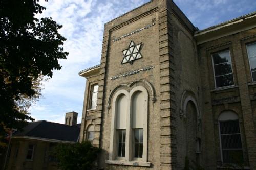 Exterior, Original 1860 Building; Susan Schappert, City of Peterborough 2005
