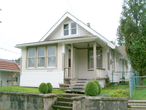 Exterior view of the BC Telephone Company Exchange; City of Port Moody, 2004
