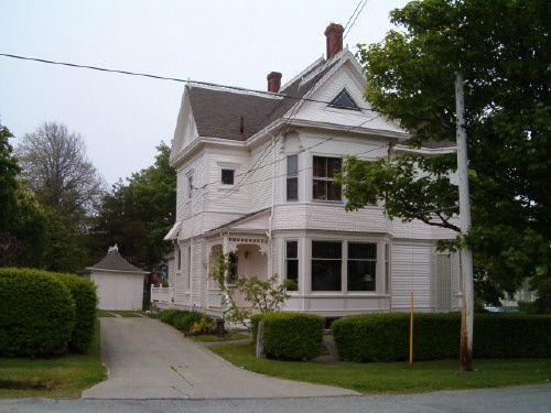 North and west elevation, Augustus Cann Estate, Yarmouth, Nova Scotia, 2004.
; Heritage Division, NS Dept. of Tourism, Culture and Heritage, 2004.