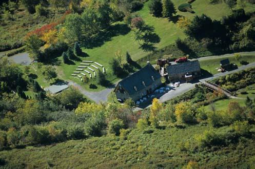 Moulin Michel; Ministère de la Culture, des Communications et de la Condition féminine, Pierre Lahoud, 2004