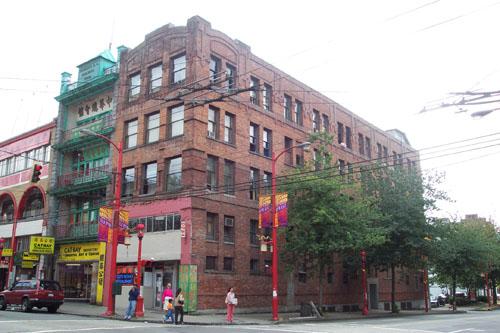 Exterior view of Sun Ah Hotel; City of Vancouver, 2004