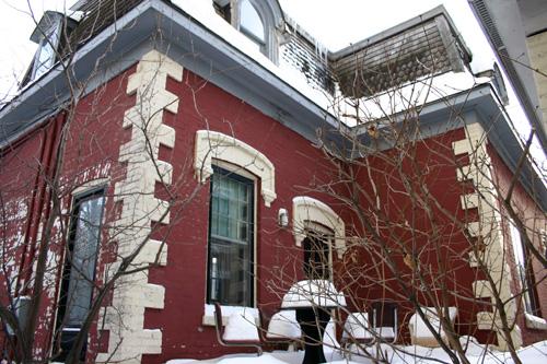Detail view of the Kerr House, Winnipeg, 2006; Historic Resources Branch, Manitoba Culture, Heritage, Tourism and Sport, 2006