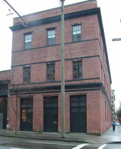 Exterior view of the Oppenheimer Building; City of Vancouver 2004