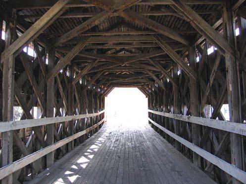 Pont du Collège; Ministère de la Culture, des Communications et de la Condition féminine, Jean-François Rodrigue, 2005
