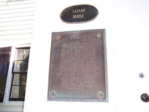 Front entrance plaques, Gardenia Lodge-Savary House, Plympton, Nova Scotia, 2007.
; Heritage Division, NS Dept. of Tourism. Culture and Heritage, 2007.