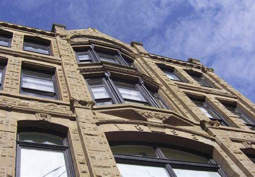 Oriel window detail, G.M. Smith Building, Halifax, NS, 2007; Heritage Division, NS Dept. of Tourism, Culture and Heritage, 2007