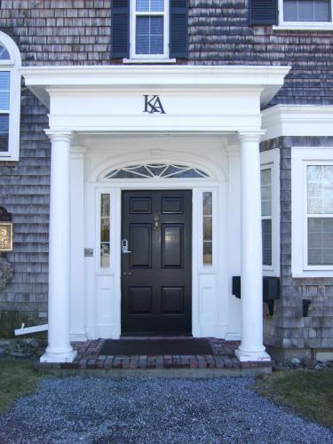 This photograph shows the entrance, the large portico supported by columns, as well as the sidelights and fan window, 2007; Town of St. Andrews