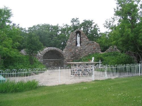 Front elevation of the Grotto.; Government of Saskatchewan, Brett Quiring, 2006.