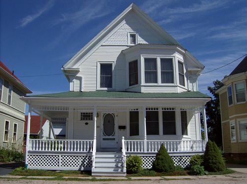 Front elevation, 20 Washington Street, Bridgetown, NS, 2007.; Heritage Division, NS Dept. of Tourism, Culture and Heritage, 2007.
