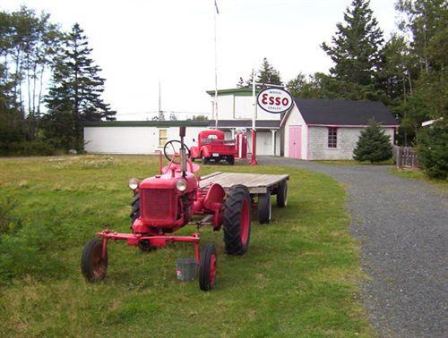 Farm equipment and garage, Memory Lane Heritage Village, Halifax, NS, 2007; Heritage Division, NS Dept. of Tourism, Culture and Heritage, 2007