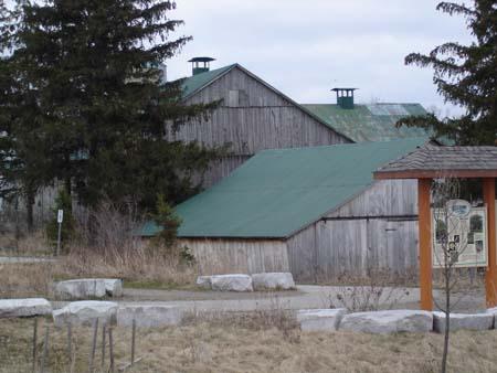 View of the 'bank barn' now functioning as an interpretive centre, 2007.; Kendra Green, 2007.