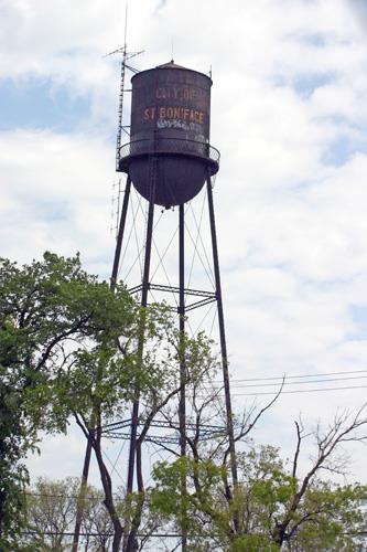 View of the tank, from the north, of the St. Boniface Waterworks Water Tower, Winnipeg, 2006; Historic Resources Branch, Manitoba Culture, Heritage & Tourism, 2006