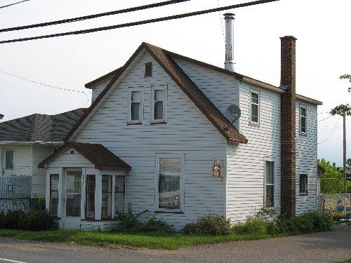 Dr. Smith House looking northeast.; Town of Tracadie-Sheila