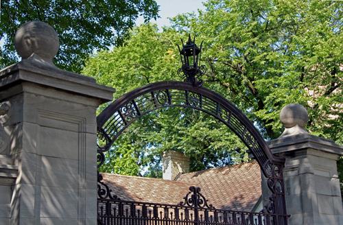 Detail view of the metal arches of the Nanton Estate Gates, Winnipeg, 2006; Historic Resources Branch, Manitoba Culture, Heritage and Tourism, 2006