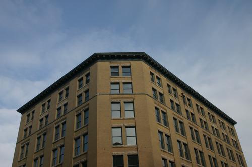 Wall details of the Bedford Building, Winnipeg, 2006; Historic Resources Branch, Manitoba Culture, Heritage, Tourism and Sport, 2006