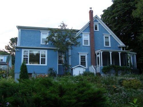 Rear elevation, Manuels Inn, Chester Basin, Nova Scotia, 2007.; Heritage Division, Nova Scotia Department of Tourism, Culture and Heritage, 2007.