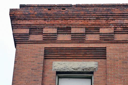 Wall detail of the Frost and Wood Warehouse, Winnipeg, 2006; Historic Resources Branch, Manitoba Culture, Heritage and Tourism, 2006