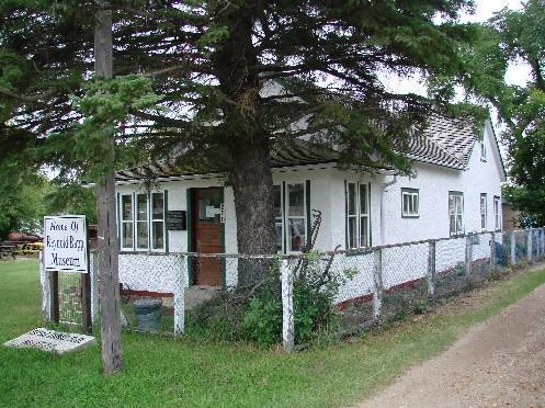 Front view of the Museum.