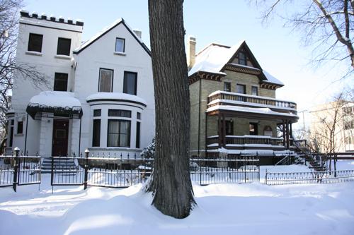 Contextual view, from the southeast, of the J.W. Harris House (right), Winnipeg, 2007; Historic Resources Branch, Manitoba Culture, Heritage, Tourism and Sport, 2007