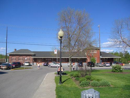 Gare ferroviaire de Lac-Mégantic; Ministère de la Culture, des Communications et de la Condition féminine, Jean-François Rodrigue, 2005