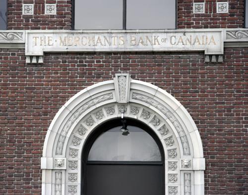 Detail view of the Merchants Bank, Winnipeg, 2007; Historic Resources Branch, Manitoba Culture, Heritage and Tourism, 2007