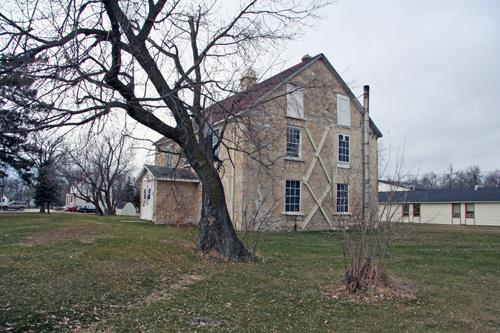 Primary elevations, from the northeast, of St. Peter's Dynevor Anglican Church Rectory, Selkirk area, 2007; Historic Resources Branch, Manitoba Culture, Heritage and Tourism, 2007