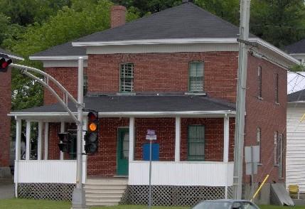 Photo of the right side of 97 Rice Street; Madawaska Historical Society