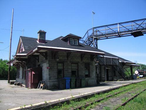 Gare de Vallée-Jonction ; Ministère de la Culture, des Communications et de la Condition féminine, Jean-François Rodrigue, 2007