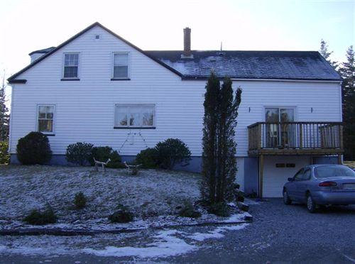 Side elevation, Wilson House, Barrington Passage, NS, 2008.; Department of Tourism, Culture and Heritage, Province of Nova Scotia 2008