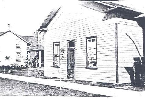 Circa 1900; Unknown