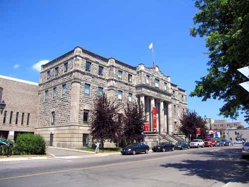 Ancien palais de justice de Saint-Jérôme; Ministère de la Culture, des Communications et de la Condition féminine, Jean-François Rodrigue, 2005