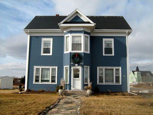 Front elevation of Port Morien Rectory Bed and Breakfast, Port Morien, NS, 2008.; Dept. of Tourism, Culture and Heritage, Province of NS, 2008