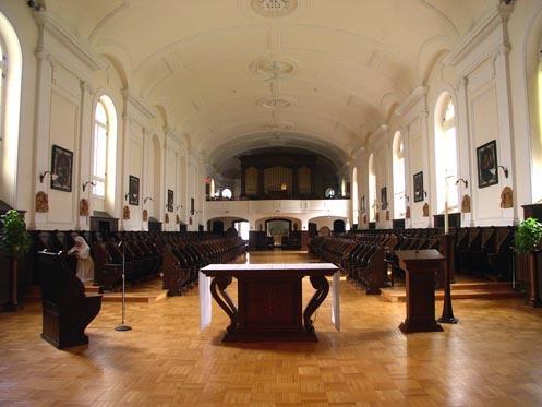 Choeur des religieuses du Monastère-des-Augustines-de-l'Hôtel-Dieu-de-Québec; Conseil du patrimoine religieux du Québec, 2003