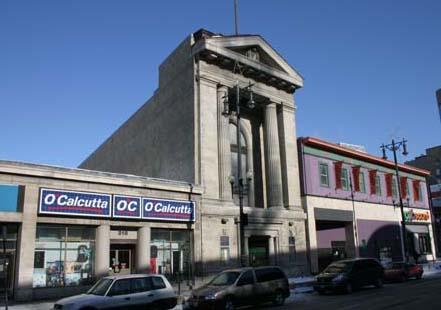 Contextual view, from the southwest, of the Mitchell-Copp Building, Winnipeg, 2007; Historic Resources Branch, Manitoba Culture, Heritage, Tourism and Sport, 2007