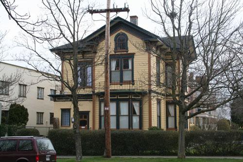 Exterior view of 1003 Vancouver Street; City of Victoria, 2007