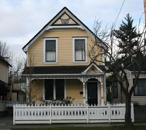 Exterior view of 1004 Fairfield Road; City of Victoria, 2007
