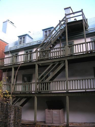 Maison Mercier; Ministère de la Culture, des Communications et de la Condition féminine, Pascale Llobat, 2006