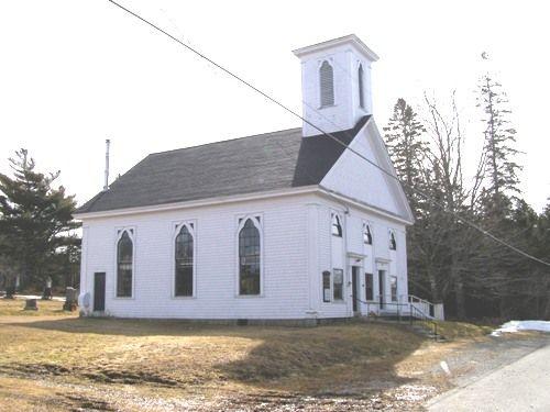Perspective view of the north side and facade of the Lake George United Baptist Church, Lake George, Yarmouth County, NS, 2008.; Heritage Division, NS Dept. of Tourism, Culture and Heritage, 2008