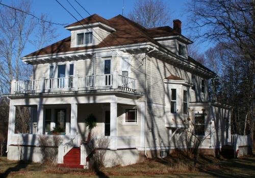 Showing side elevation; Province of PEI, 2007