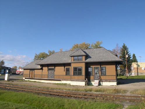 Gare de Macamic; Ministère de la Culture, des Communications et de la Condition féminine, Jean-François Rodrigue, 2004