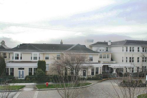 Exterior view of Rose Manor; City of Victoria, 2007
