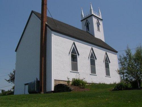 Rear elevation with profile of Highway 3 elevation, St. Peter's Lutheran Church, Chester, Nova Scotia, 2007.; Heritage Division, Nova Scotia Department of Tourism, Culture and Heritage, 2007