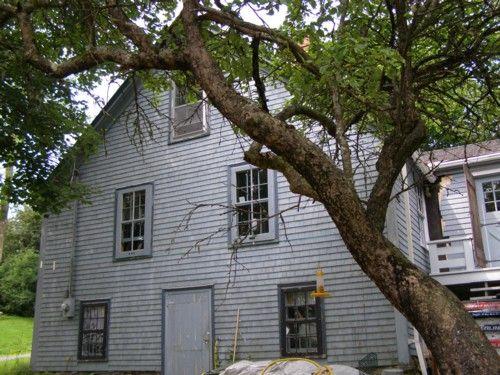Eastern elevation, Gorman House, Chester, Nova Scotia, 2007.; Heritage Division, Nova Scotia Department of Tourism, Culture and Heritage, 2007.