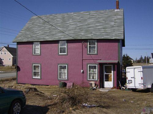 Side elevation, May Nickerson House, Lower Woods Harbour, NS, 2008.; Department of Tourism, Culture and Heritage, Province of Nova Scotia 2008