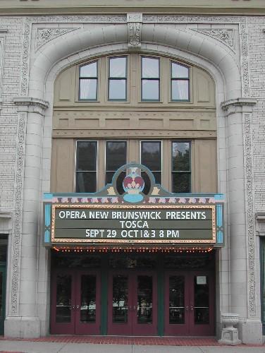 This image depicts the segmented arch of the front entrance, 2005.
; City of Saint John
